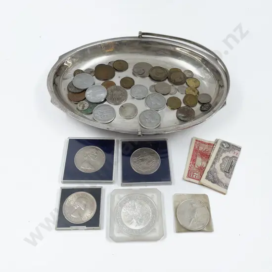 Quantity of Assorted Commemorative and Loose Coins etc