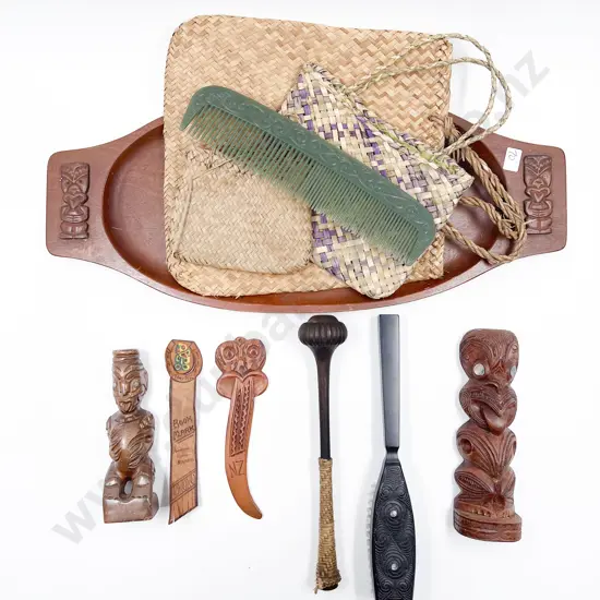 Quantity of Assorted Carved Maori Tourist Ware etc