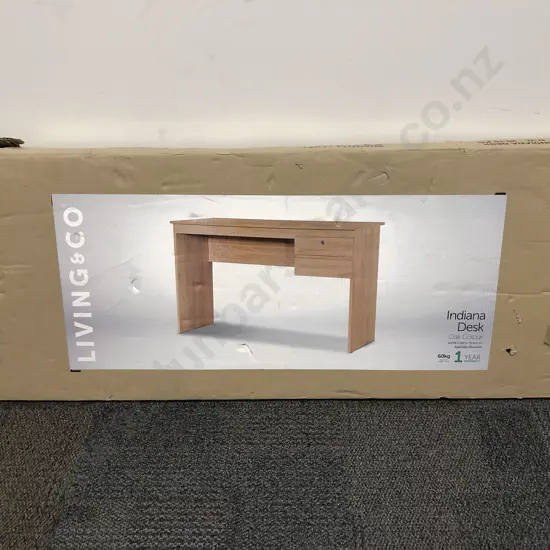 Boxed Kit Set Desk
