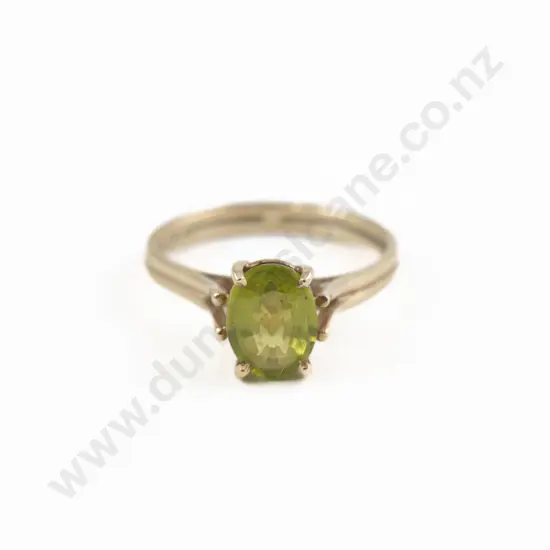 9ct Single Peridot Ring