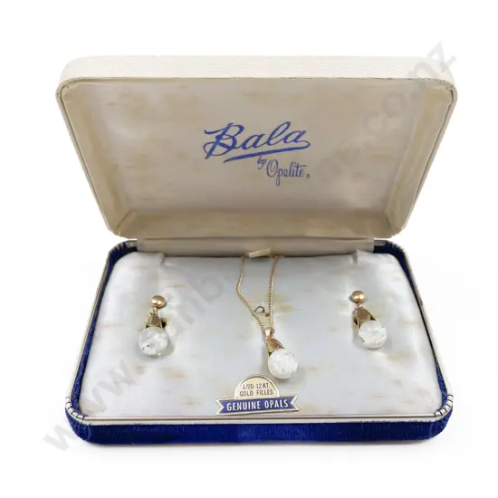 Vintage Original Boxed Gold Plated and Encased Opal Chip Necklace and Earrings