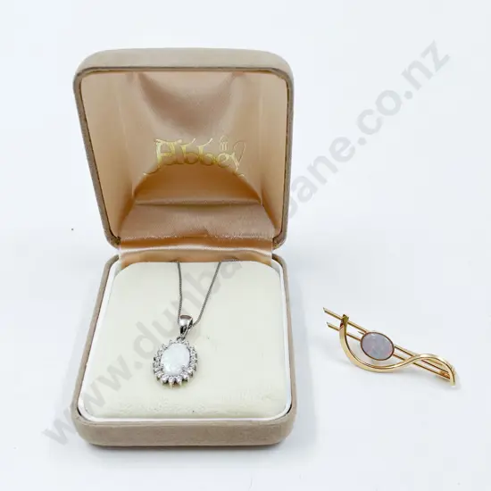 S/S Milk Opal and Diamond Crystal Pendant on Chain