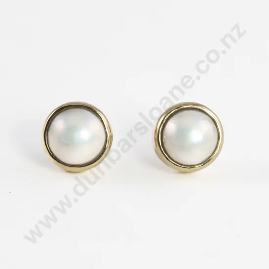 Pair 9ct Rub-over Mounted Mabe Pearl Stud Earrings