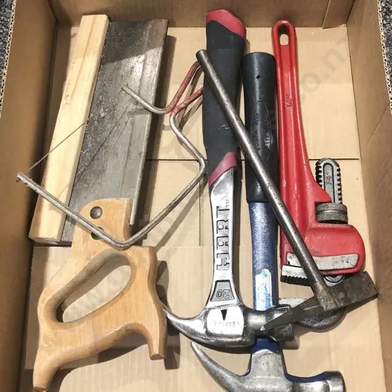 Small Qty of Assorted Tools