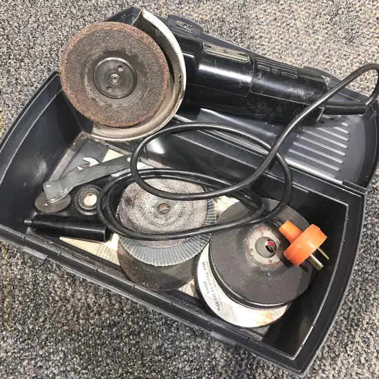 Black and Decker Electric Grinder and Assorted Disks