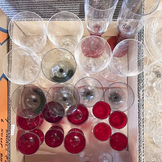 Quantity of Assorted Glassware