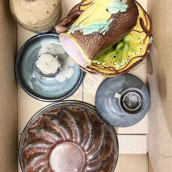 Box of Assorted Pottery etc Including Jelly Mould