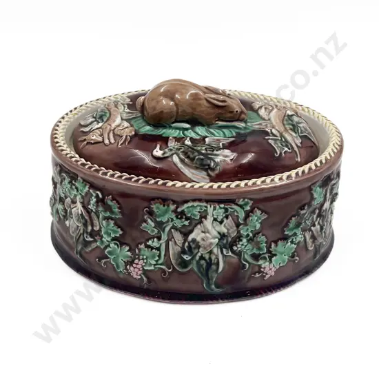 Wedgwood Relief Moulded Majolica Game Tureen