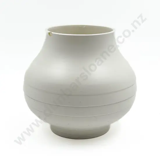 Large Crown Lynn Hand Potted Vase