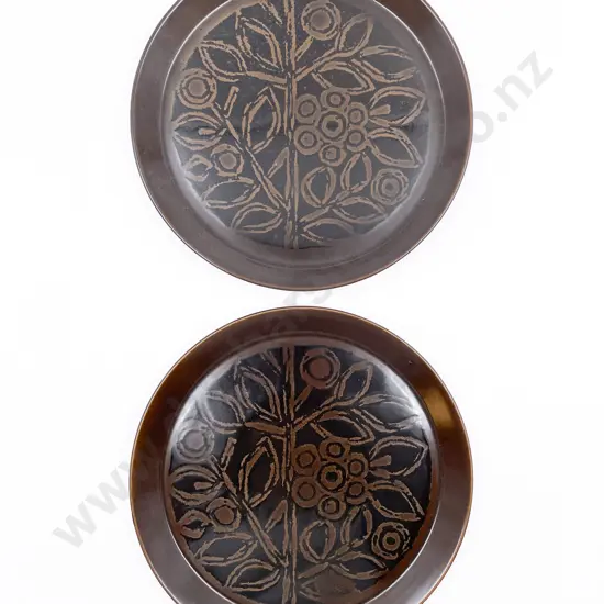 Two Crown Lynn Forma Dinner Plates