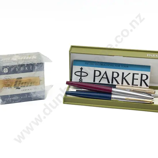 Parker Gold Plate and Resin Fountain Pen