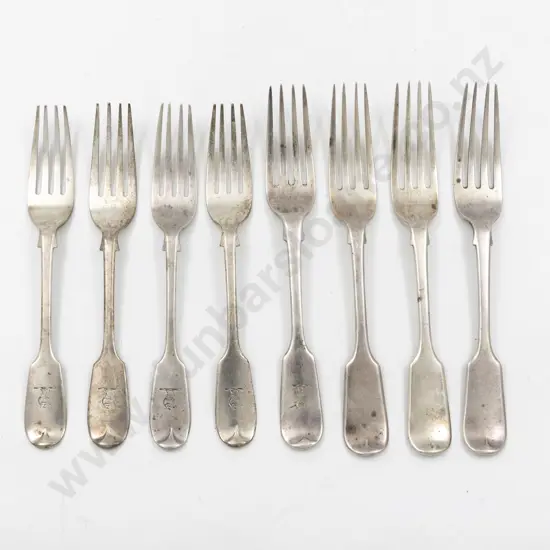 Composed Set Of 8 Vict S/S Dessert Forks