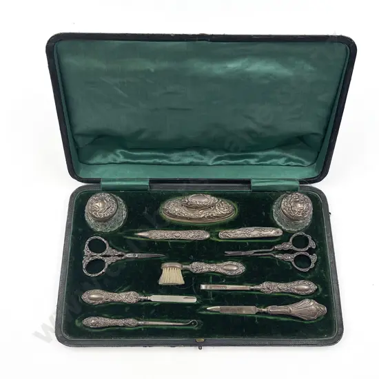 Cased 12 Piece S/S Travelling Vanity Set