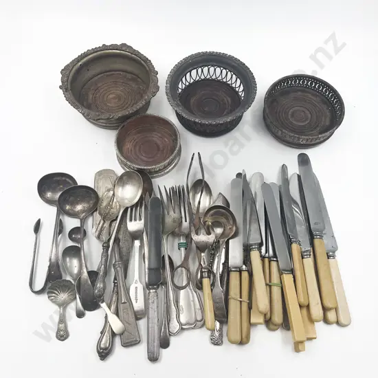 Four S/P Wine Coasters & Cutlery