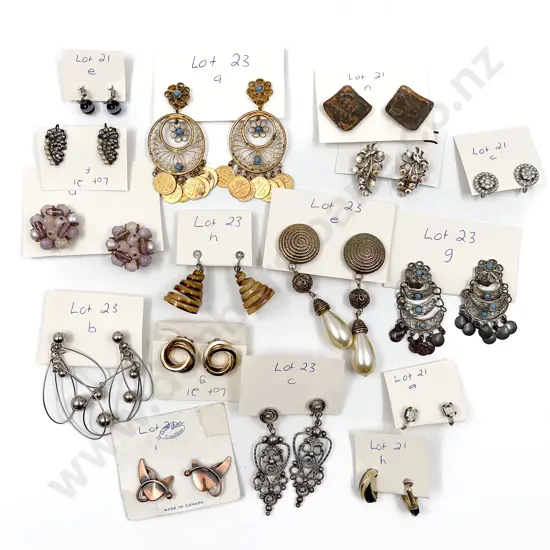 Collection Vintage Costume Earrings