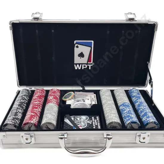 As New Cased Poker Set