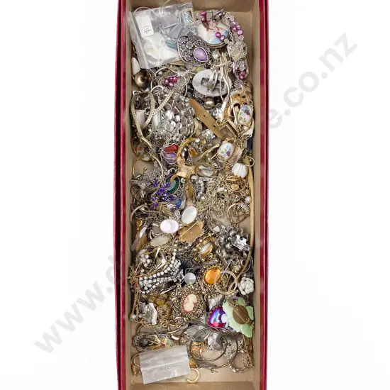 Box of Assorted Costume Jewellery