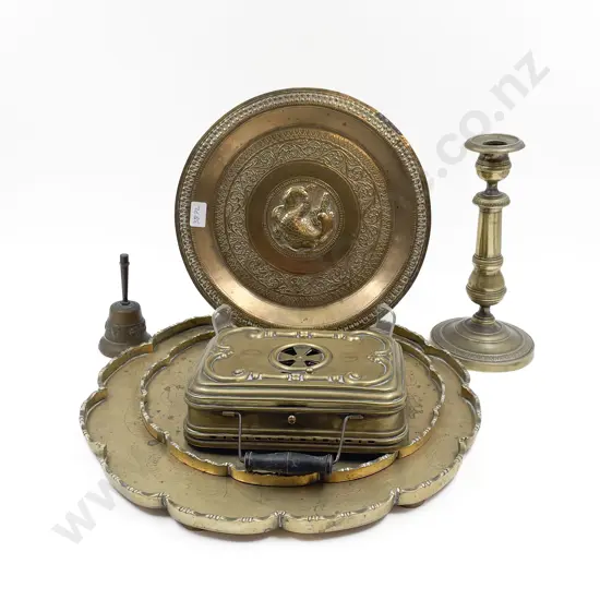 Quantity of Assorted Brass Ware