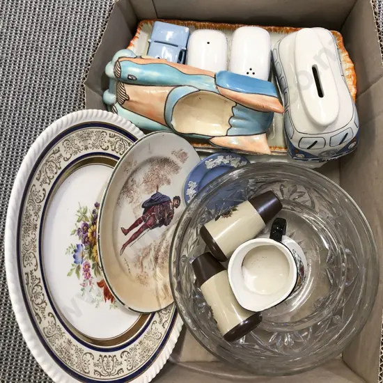 Quantity of Assorted China and Glass Ware
