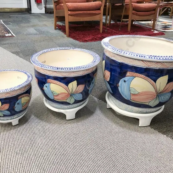 Graduated Set of Three Plant Pots