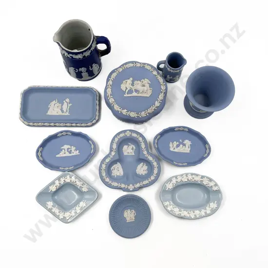 Quantity of Assorted Wedgwood etc