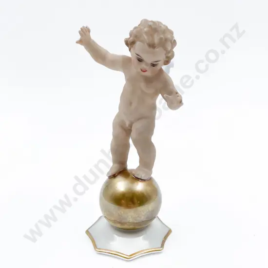 Hutschenreuther Figure