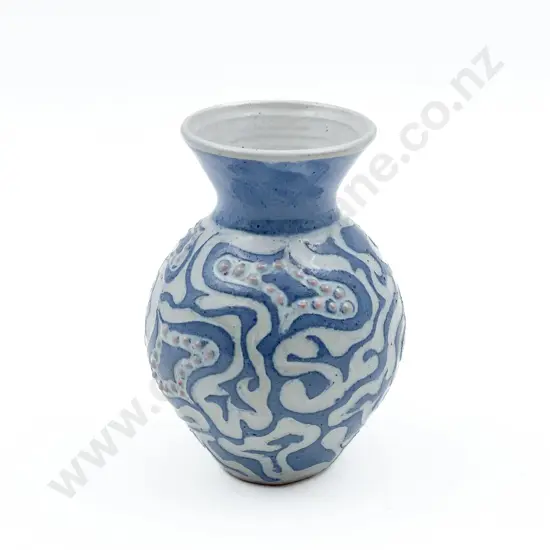 Small Jenny Browne Pottery Vase