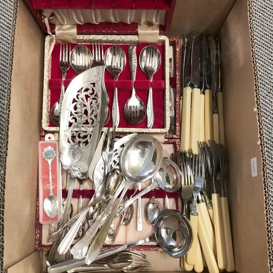 Box of Assorted Cutlery