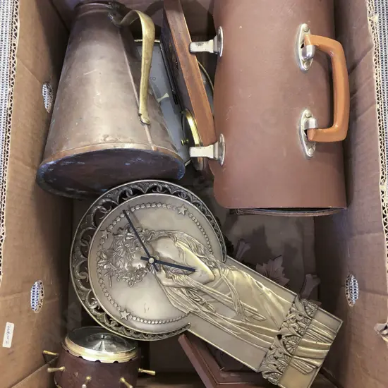 Box Quantity of Metal Ware and Assorted