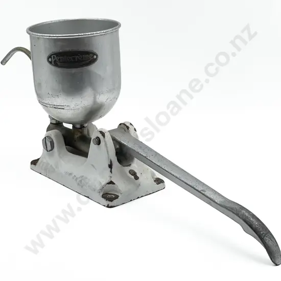 Vintage Pentecreme Home Cream Maker