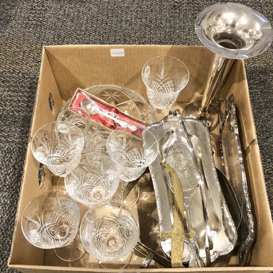 Quantity of Assorted S/P and Glass Ware etc