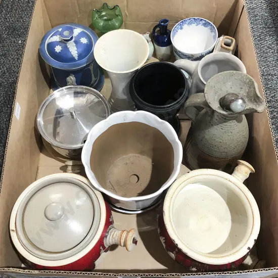 Box of Assorted Pottery and Stoneware etc