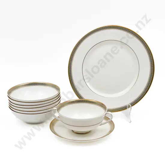 RD Clarendon Pattern Part Dinner Set