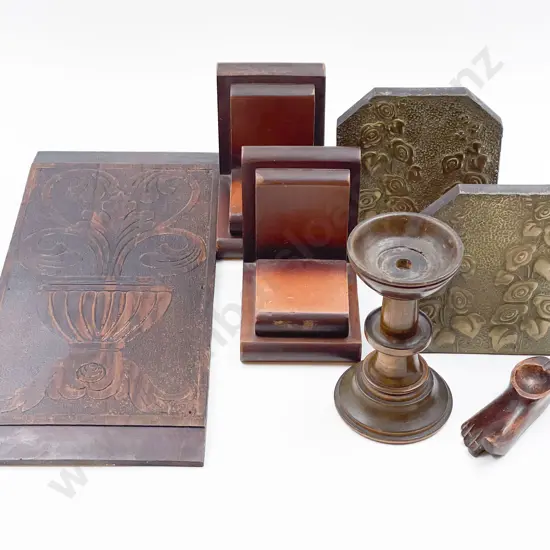 Small Quantity of Assorted Woodware Including Bookends