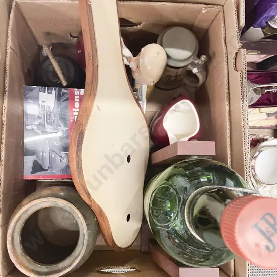 Quantity of Assorted Vintage including Whisky Advertising