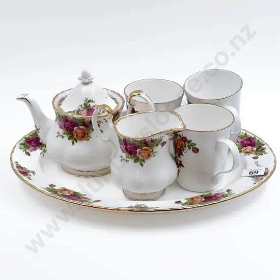 Six Pieces of Royal Albert "Old Country Roses"