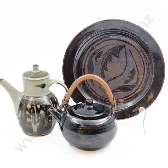 Harry & May Davis Crowenna Pottery Teapot and Plate