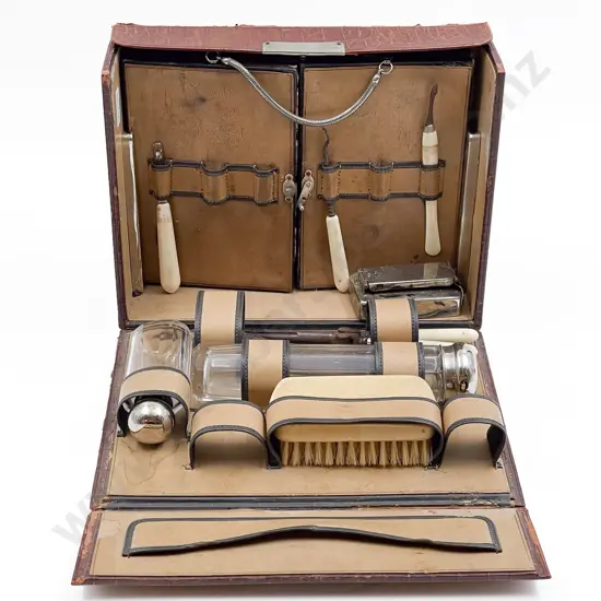 Vintage Fitted Vanity Case