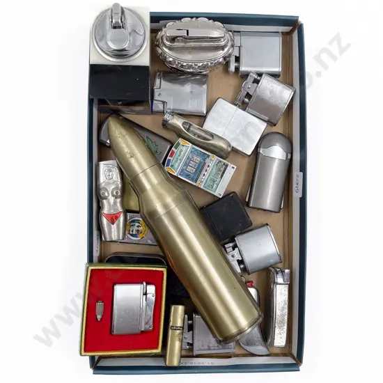 Quantity of Assorted Vintage and Novelty Lighters etc