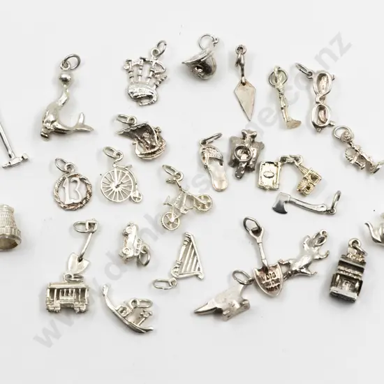 Collection 26 Silver Charms