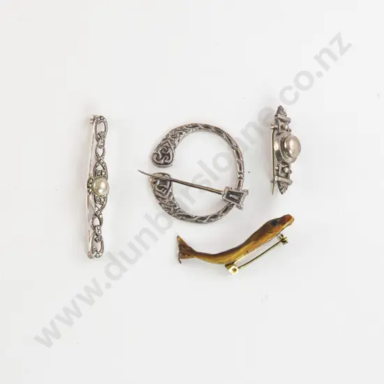 Silver Celtic Penannular Brooch