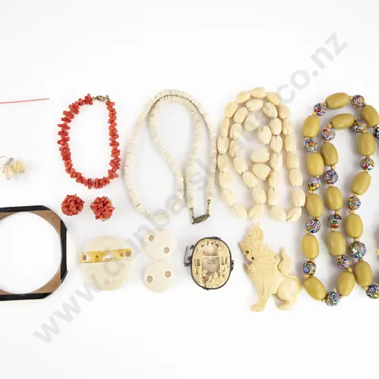 Vintage Venetian Bead and Plastic Amber Necklace