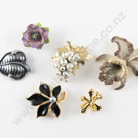 Small Collection Costume Floral Brooches