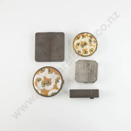 Collection Five Vintage Compacts