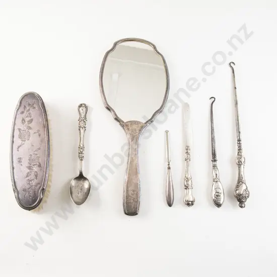 Three S/S Handled Manicure Implements