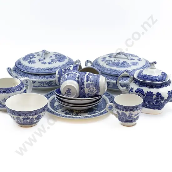 Quantity of Assorted Willow Pattern China