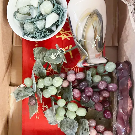 Box of Assorted Hardstone Ornaments etc