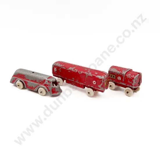 Vintage Fun Ho Small Locomotive Tender and Carriage with Tanker