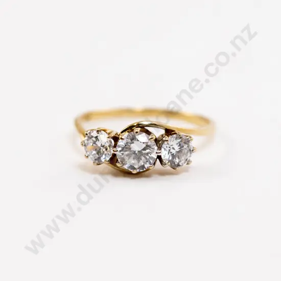 9ct Three Stone Diamond Paste Bridge Ring