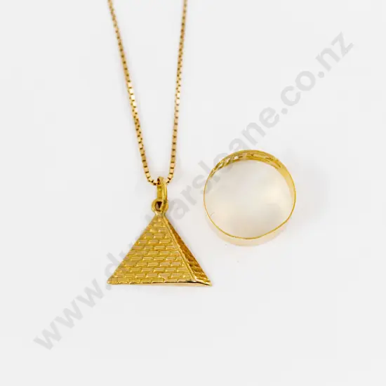 18ct Fine Box Link Neck Chain with 18ct Egyptian Gold Pendant and 14ct Band Ring